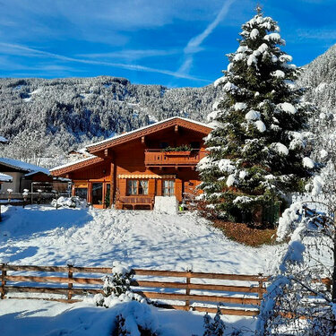 Ferienhaus Breitner Chalet Wasserfallblick im Winter