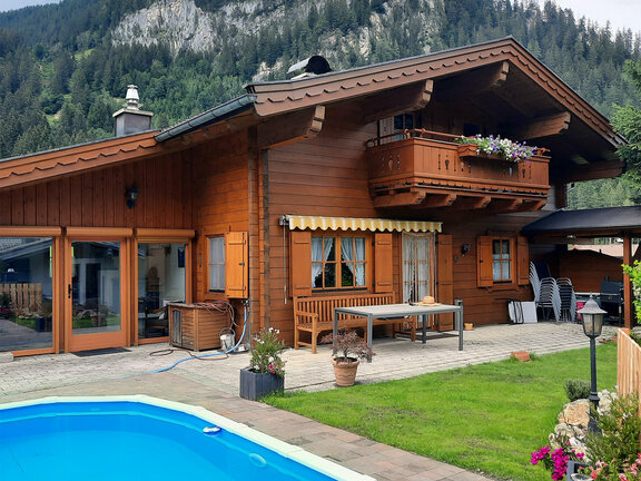 Ferienhäuser / Chalets