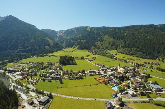 Krimml mit Blick auf Bauernhof Unterbergbauer